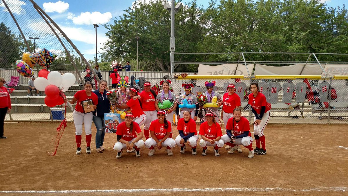 UAVAthletics's tweet photo. Excitement at Field 5 for #UAVSoftball Senior Day. Two walk-off wins. Go Pioneers!!! https://t.co/1o1yXPNnws https://t.co/AejRG72W87