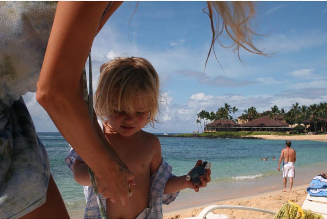 1beachgirlTammi's tweet photo. Tbt My babe Austin when he was a little one 💞🌺🏝 https://t.co/UQMIAc60SE