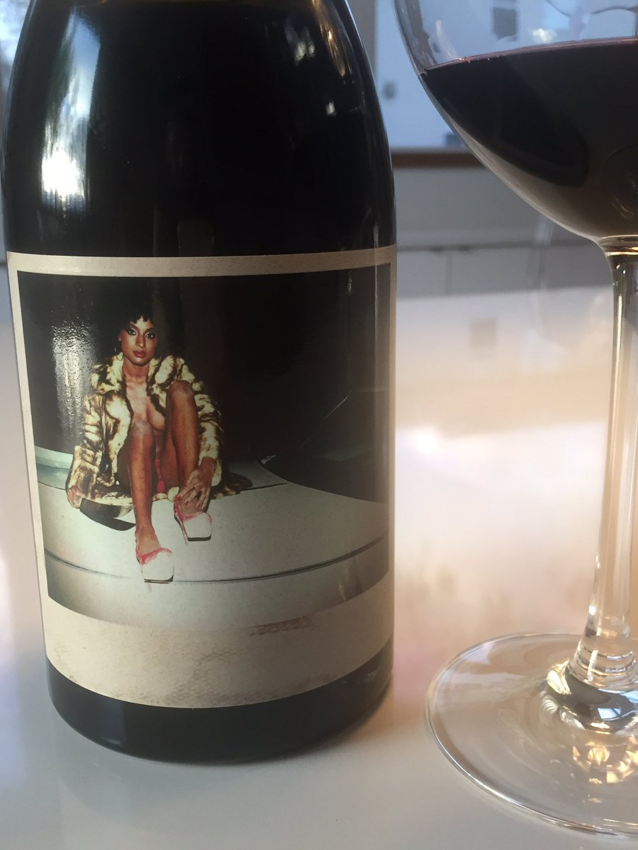 HT_Properties's tweet photo. Sexy girl drinks sexy wine #orinswiftwinery #wine #orinswift https://t.co/e1cfAzobYt