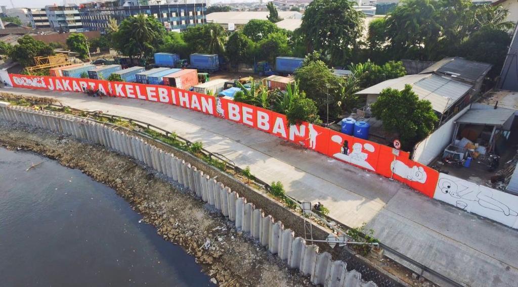 thepopoh's tweet photo. "JAKARTA KELEBIHAN BEBAN" -penjaringan, jakarta utara. https://t.co/ZUEo6Yz9Yp