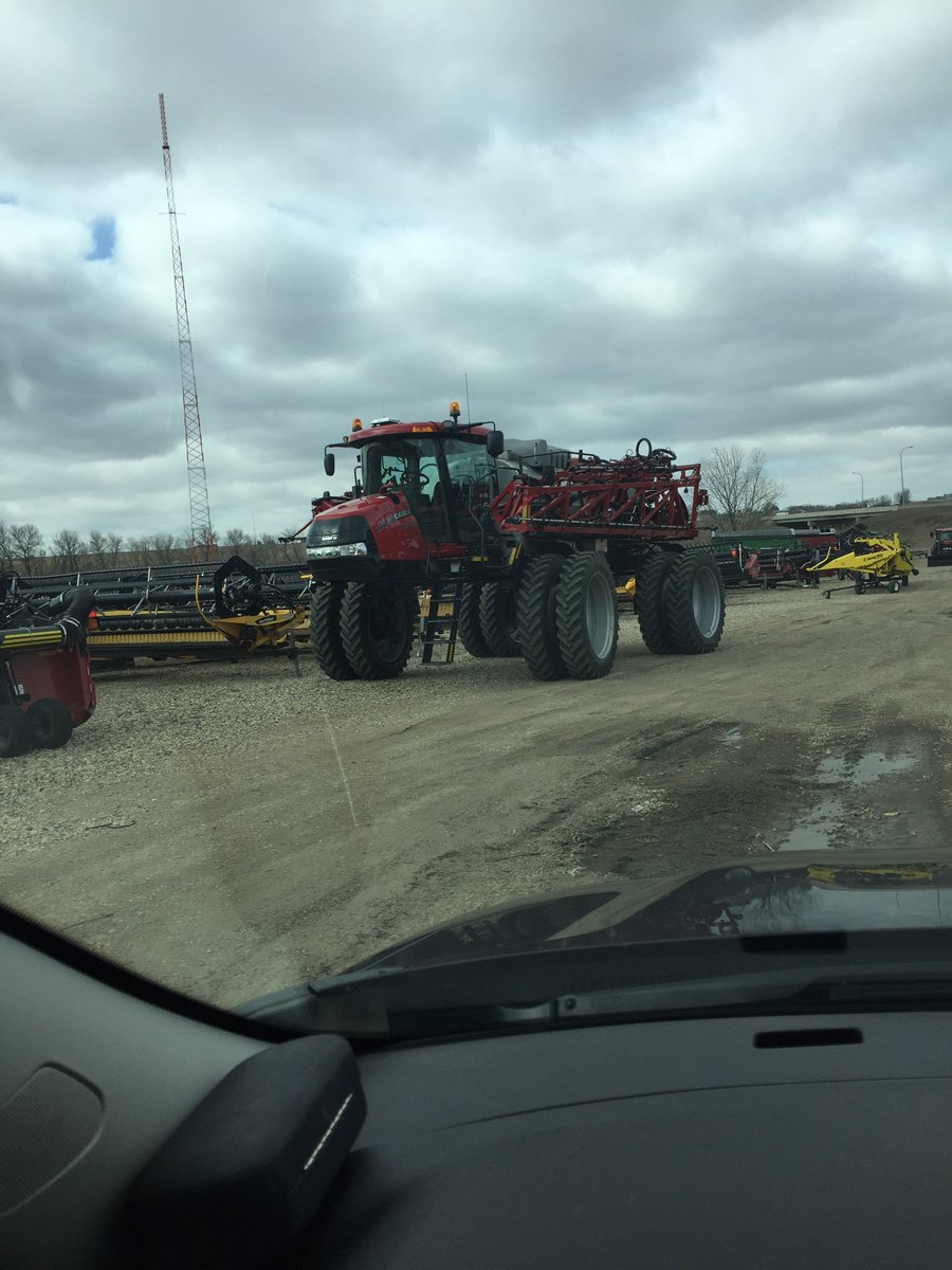 bsproat's tweet photo. Saw this unit cruising the ag machinery lots of Minot, ND today #gotrubber https://t.co/JjmONZb5yG