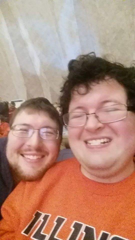 pe_davis1's tweet photo. Happy Sibling Day to my older Autistic brother Matthew!  Love ya MD! #SiblingDay  #OneNationOneDirt @OfficialACDelco https://t.co/gXP1c2PT4F
