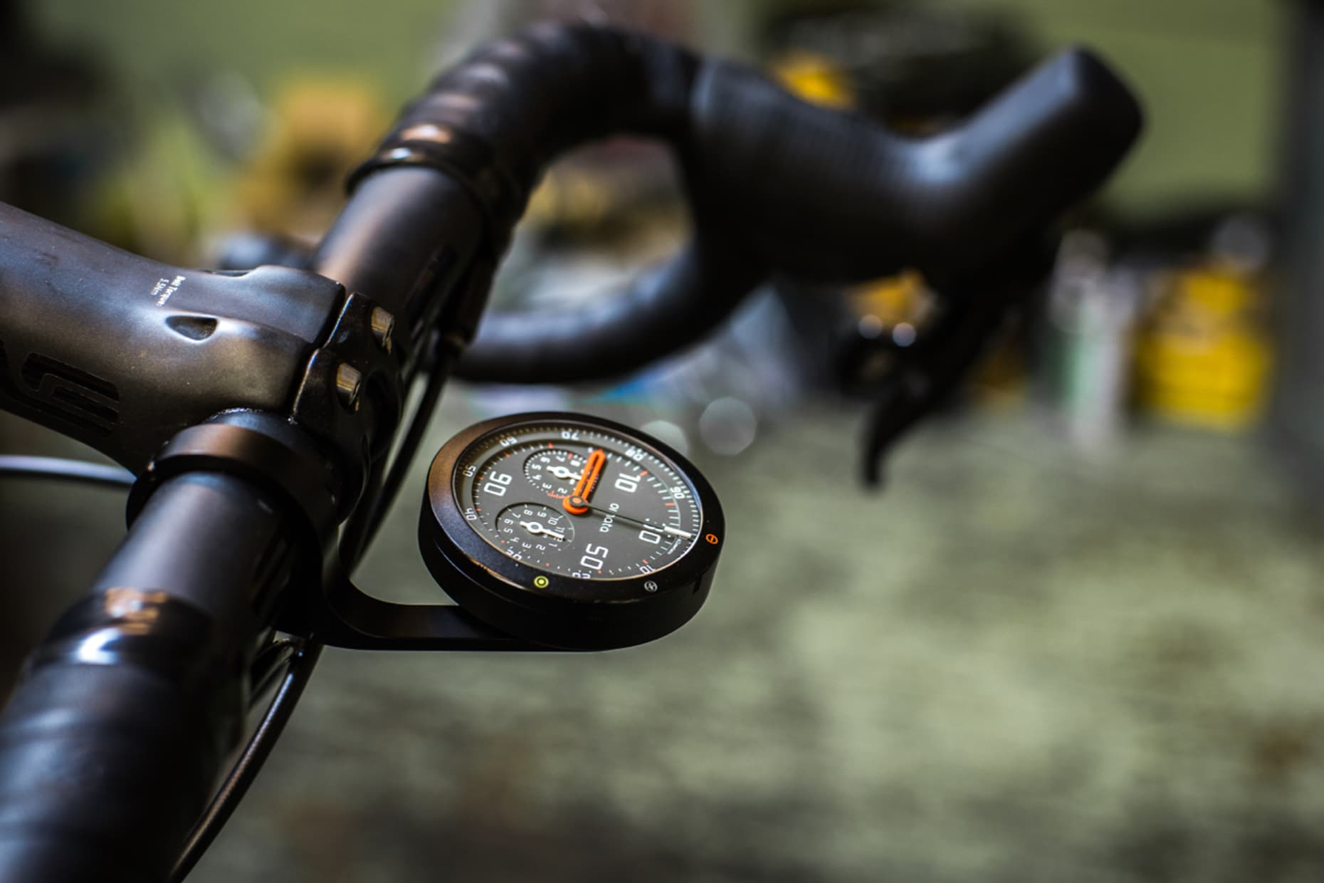 ロードバイクlove タコメーター型サイクルコンピューター 自転車をレトロな感じにしたい人は買うべき T Co Hvxbhhnpht T Co Wyumwdds4m Twitter