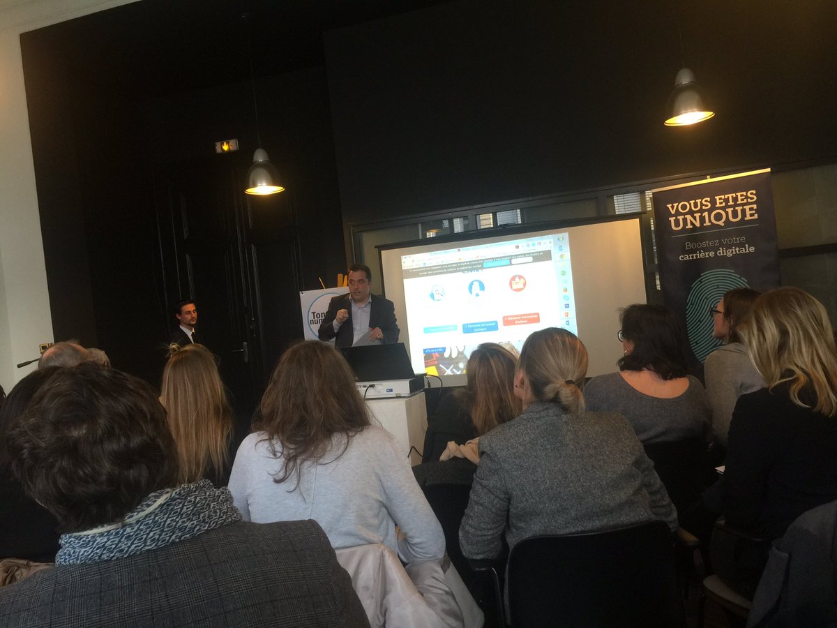 TonJOBnumerique's tweet image. #BigdataRH @PERESERIC &quot;data et RH sont compatibles si le cadre est celui de la transparence et de la confiance&quot;