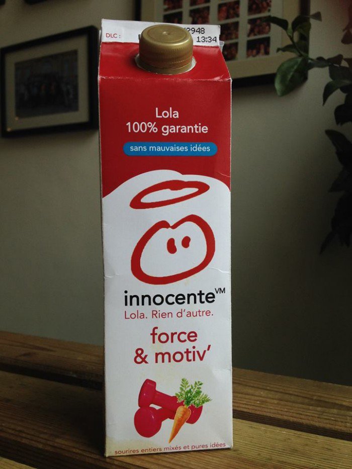 ieupmedia's tweet photo. Elle postule chez @innocent_Fr en faisant son CV sur une brique de smoothie https://t.co/3GVXUlqnvb https://t.co/KO1f7S2Mns