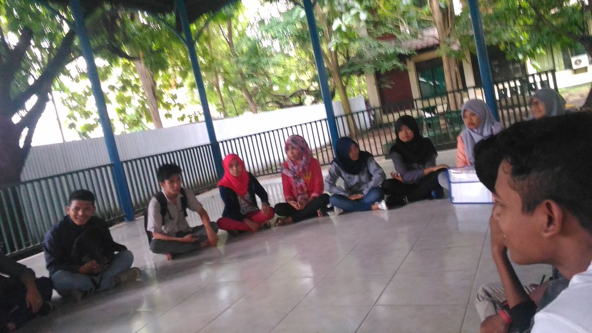 Panitia lagi semangat rapat pemantapan ni ayo ayo delegasi <a href="/HIMAPIKANI/">HIMAPIKANI PUSAT</a>