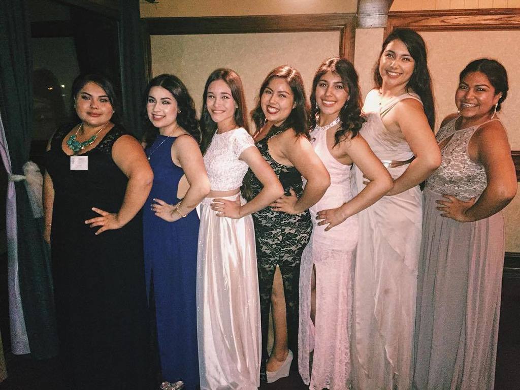 Lambdas1986's tweet image. Absolutely Breathtaking Alpha Beta class❤️🌹 #Spring15 #Neos by lambdathetanu_berkeley
