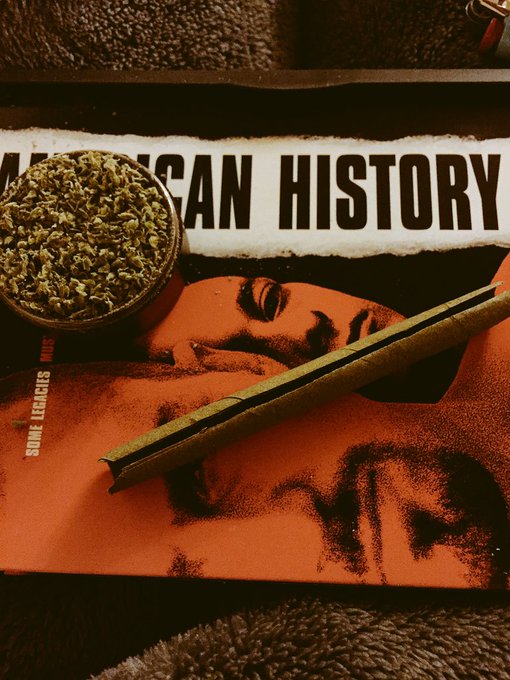 Anotha one https://t.co/TqAXUxdhtm