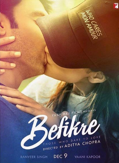 bollycelebpics's tweet photo. Here's a carefree and bold #BefikreFirstLook starring #RanveerSingh and #VaaniKapoor. Totally loving it! https://t.co/dBEYIAaqlc