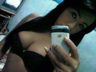 AlynSyuur's tweet photo. WaSaP Me +601116173800... https://t.co/O9UZFg4bBP