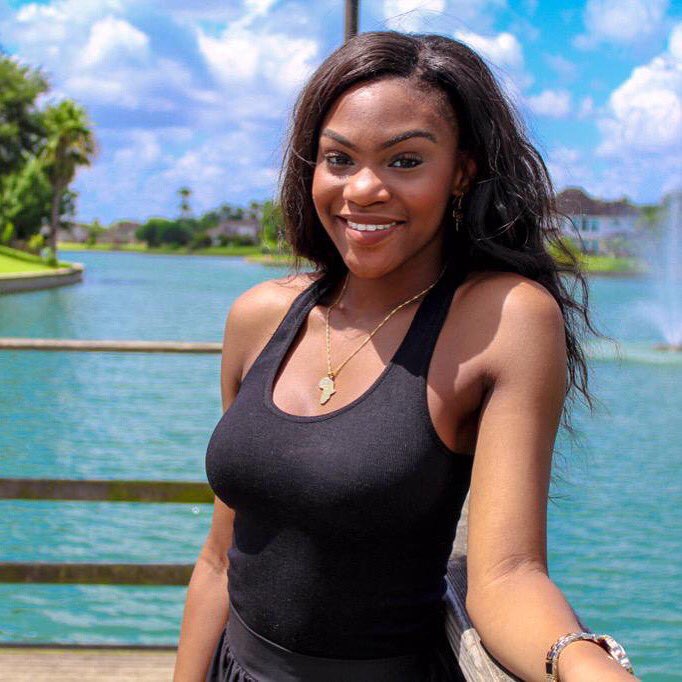 TheAuntieLola's tweet photo. The Hope For Us Charity website is up now! You can purchase or donate at https://t.co/TPNwBgiWXK All glory to God! https://t.co/YcvnnH36Vf