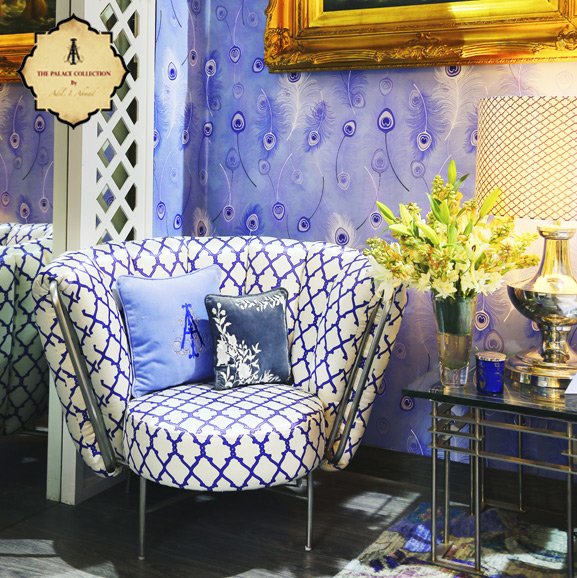 adil4sure's tweet photo. Feast your eye with this iconic oriental blue pottery inspired
peacock feather #Wallpaper #LaVoliere https://t.co/ThSfsLE19X