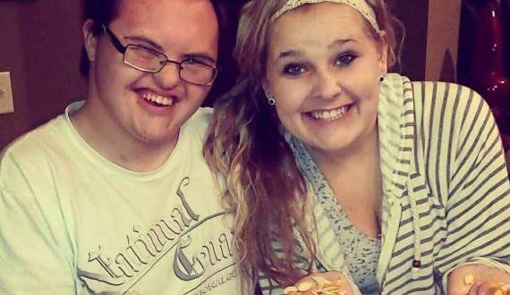 respectAll2's tweet photo. Retweet for a world where friendship knows no bounds #friendship #acceptance #stepUpForInclusionToday https://t.co/RYPqbwaQqC