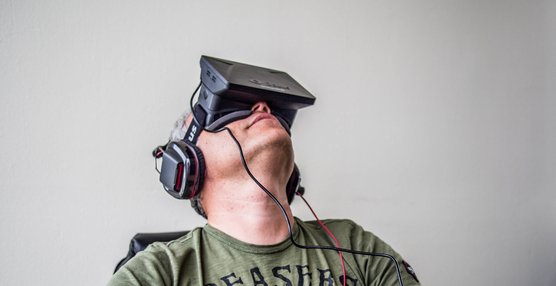 flarrio's tweet photo. Virtual and Augmented Reality https://t.co/7ezhz3gULR #virtualreality #augmentedreality #EnvelopVR #Totalimmersion https://t.co/NByQV0rhQ0