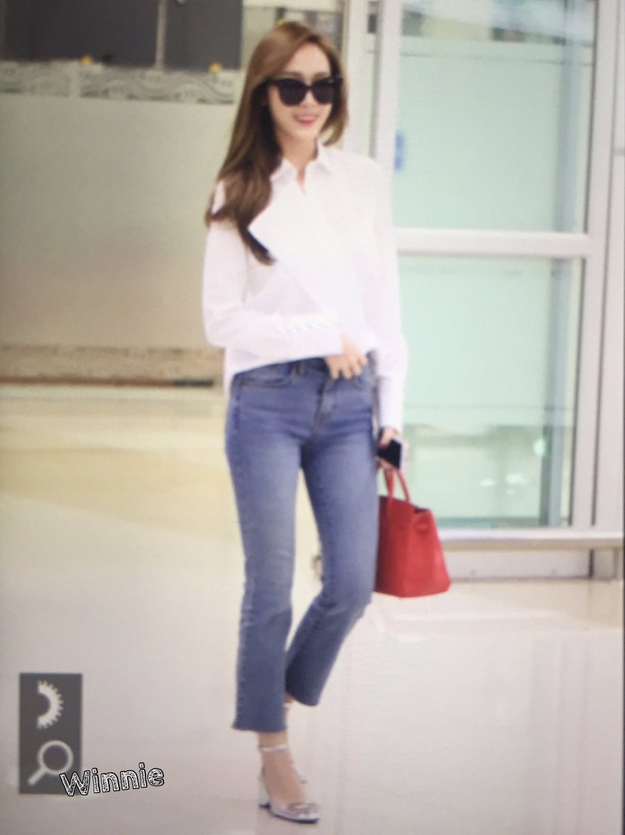 [PIC][11-04-2016]Jessica trở về Hàn Quốc vào trưa nay Cfvhgu1UIAAWSUh