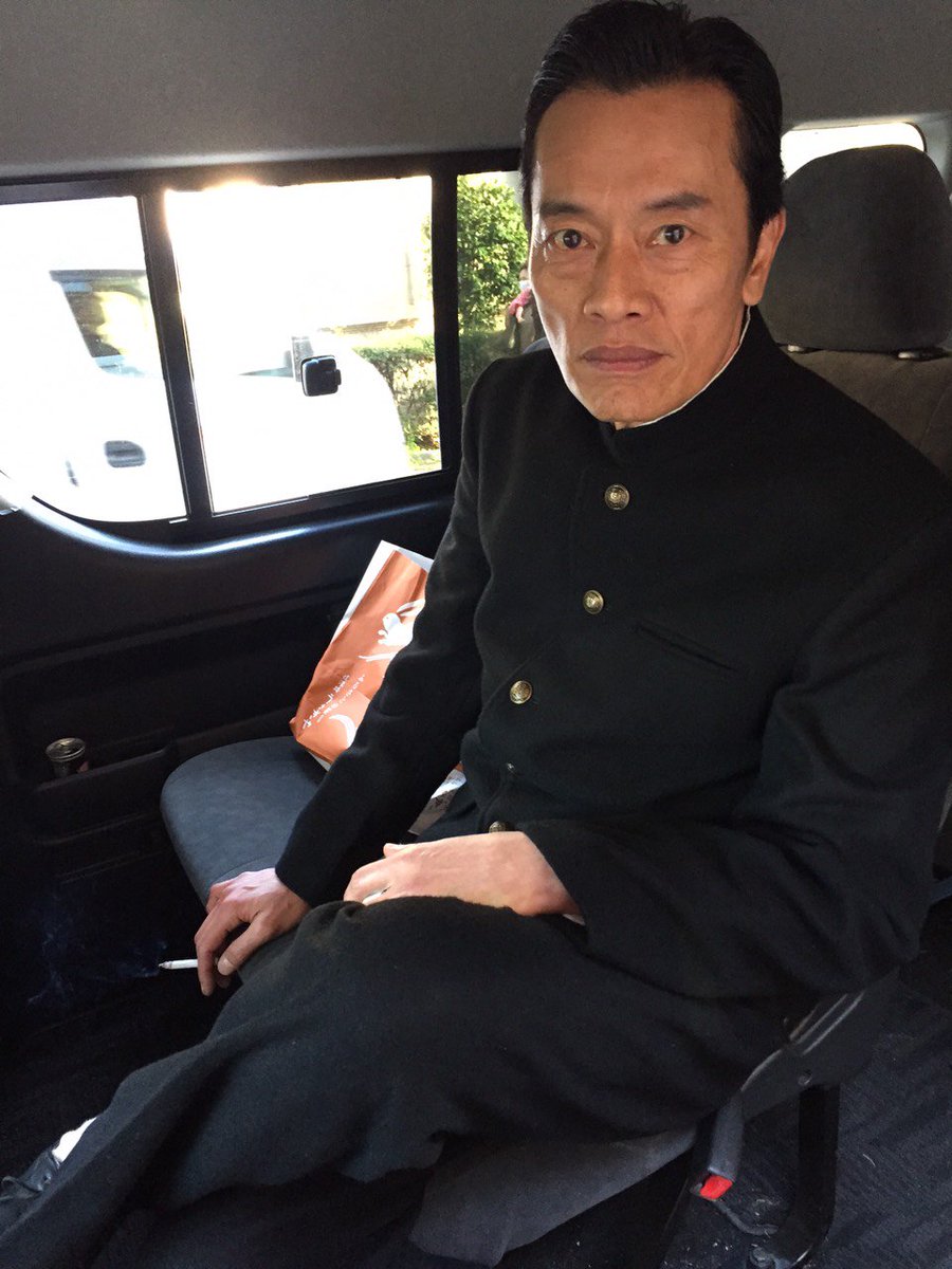 遠藤憲一公式 Sur Twitter スタッフです こら 未成年がっ Y うさぎ追いし 山極勝三郎 T Co U3qpx8l7wp 遠藤憲一公式 Sur Twitter スタッフです こら 未成年がっ Y うさぎ追いし 山極勝三郎 T Co U3qpx8l7wp