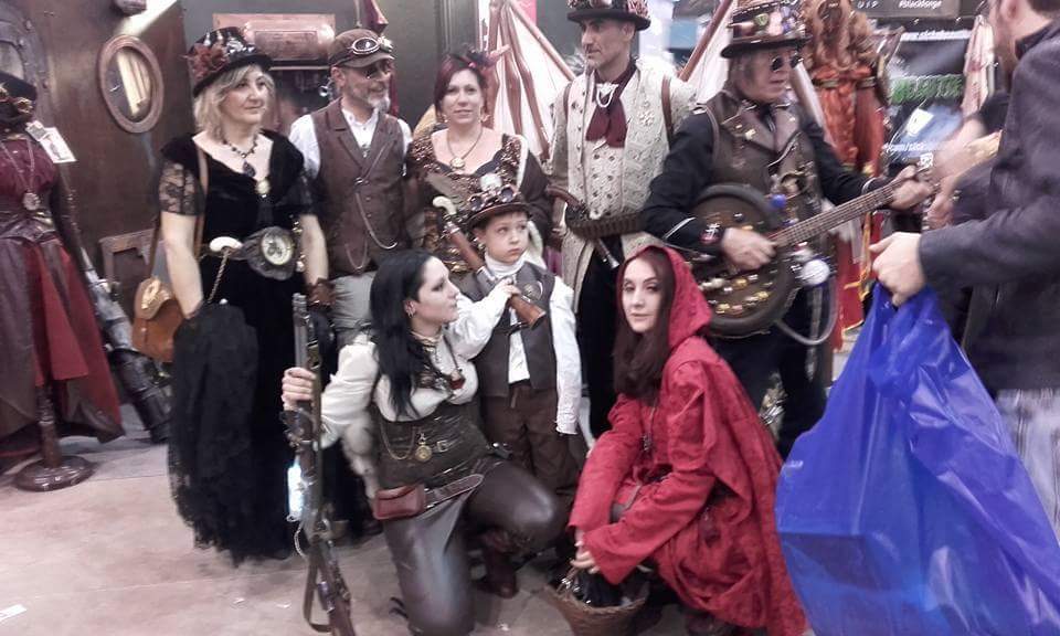 MilkAndTeaCos's tweet photo. @SteamFestRoma @sanmarinocomics @RomicsOfficial domenica 10 Aprile https://t.co/uyrepfPvWy