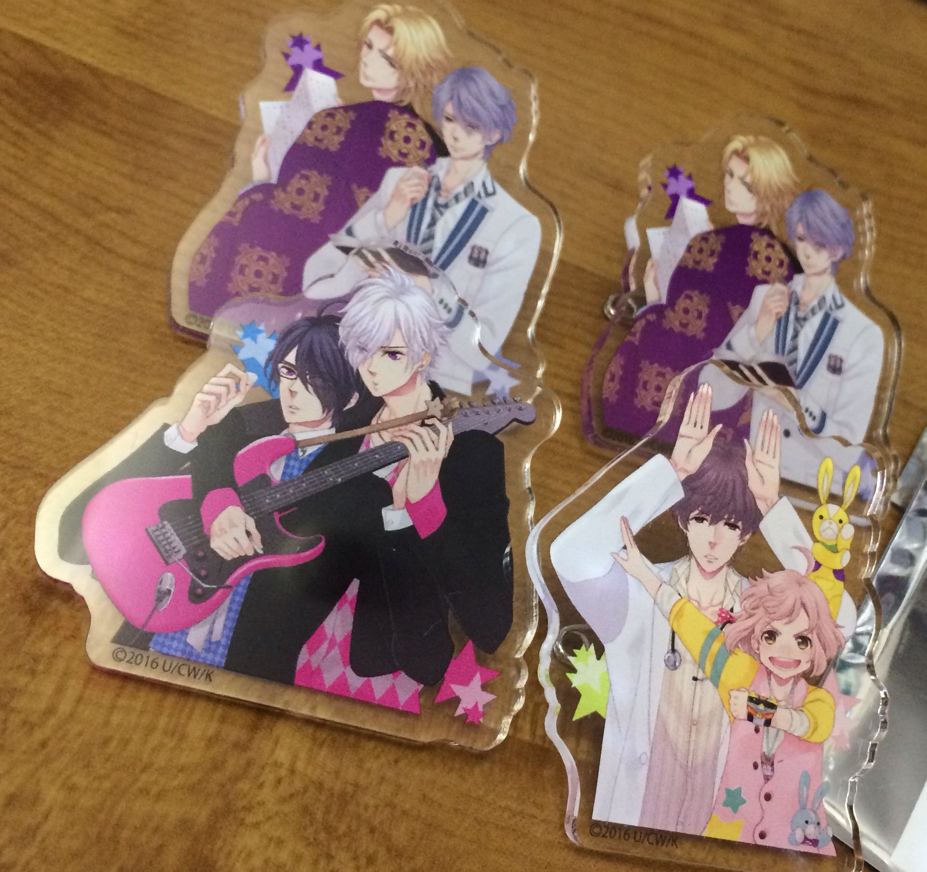 ブラコン アクリルバッジ 要