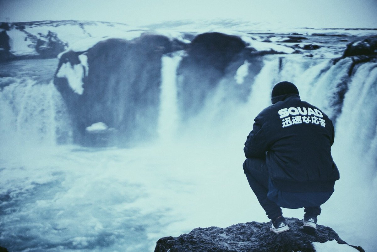 Road tripping in Iceland with the squad.
