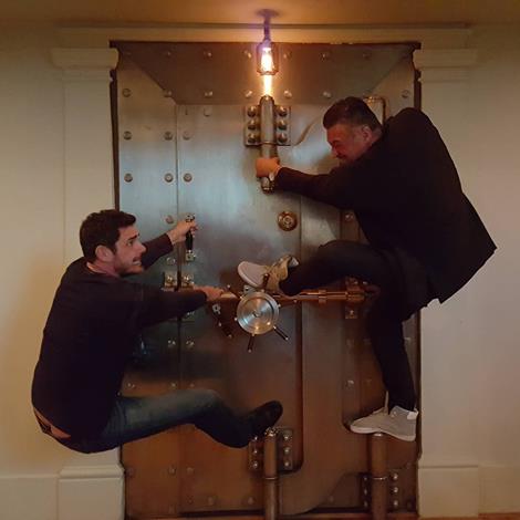 TwoSharksMedia's tweet image. The @SPNFanMovie after party @thepermanent330 was obviously a night 2 remember! 
@alekspaun @actorDanPayne