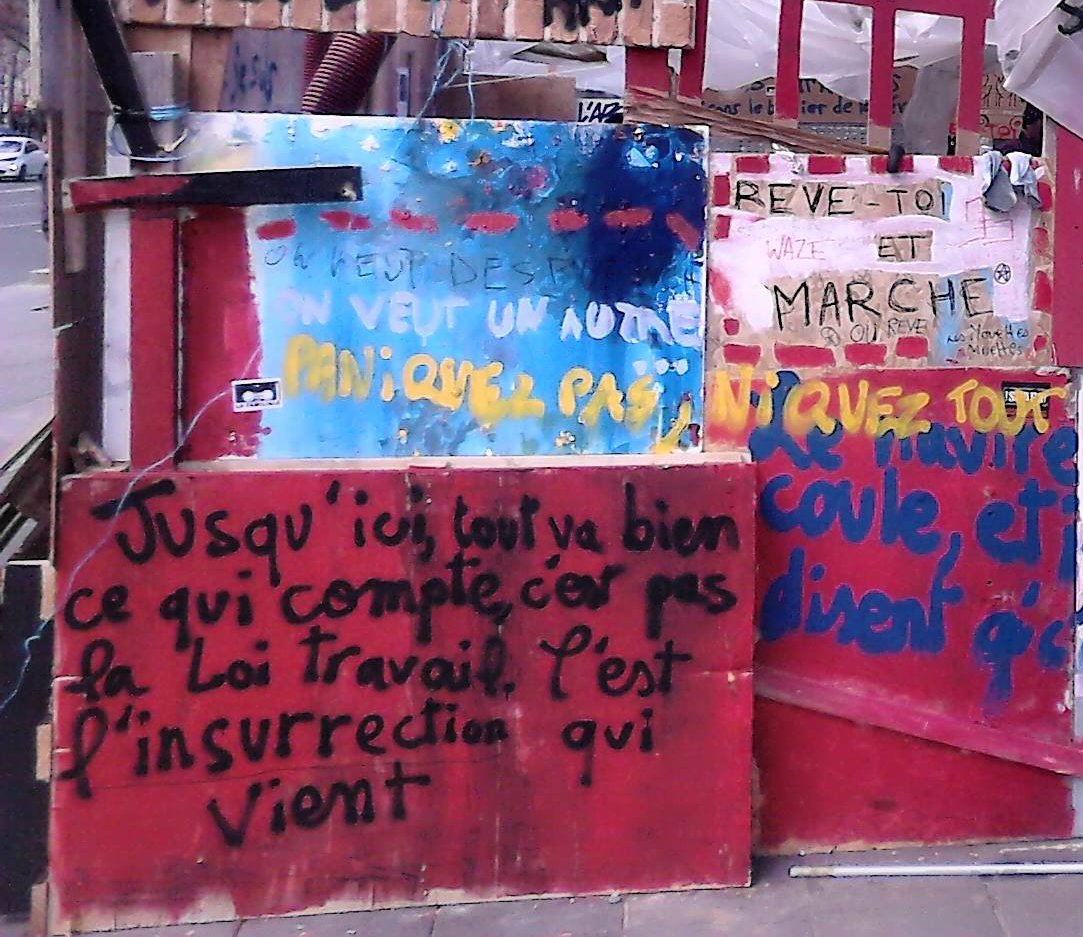 lnilnu's tweet photo. ce qui compte c'est pas la loi travail c'est l'insurrection qui vient #comitéinvisible #paris #nuitdebout https://t.co/yTCfGGcy7z