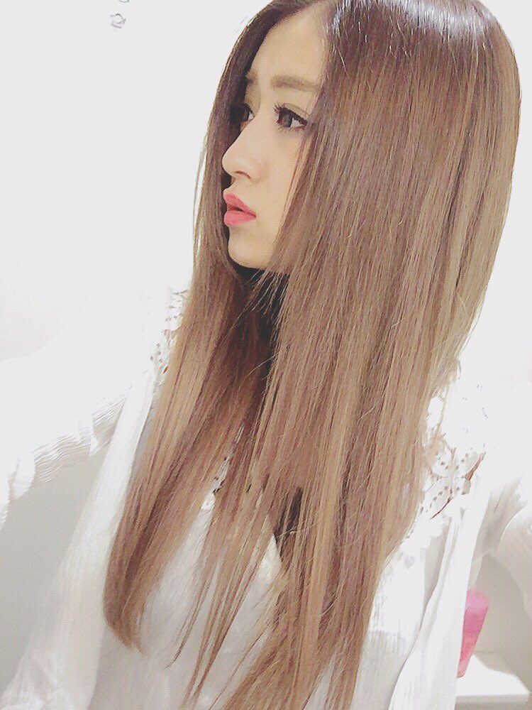 ট ইট র みちょぱ 池田美優 Newヘアカラー 今回もl O Gで 明るめのシールエクを使って ブロンドベージュのグラデに もう春だし少し明るめに トリートメントもして 髪の毛さらさら ゆうきくんいつも ありがとうございます T Co Ygmmohmnha ট ইট র みちょぱ 池田美優 Newヘアカラー 今回もl O Gで 明るめのシールエクを使って ブロンドベージュのグラデに もう春だし少し明るめに トリートメントもして 髪の毛さらさら ゆうきくんいつも ありがとうございます T Co Ygmmohmnha