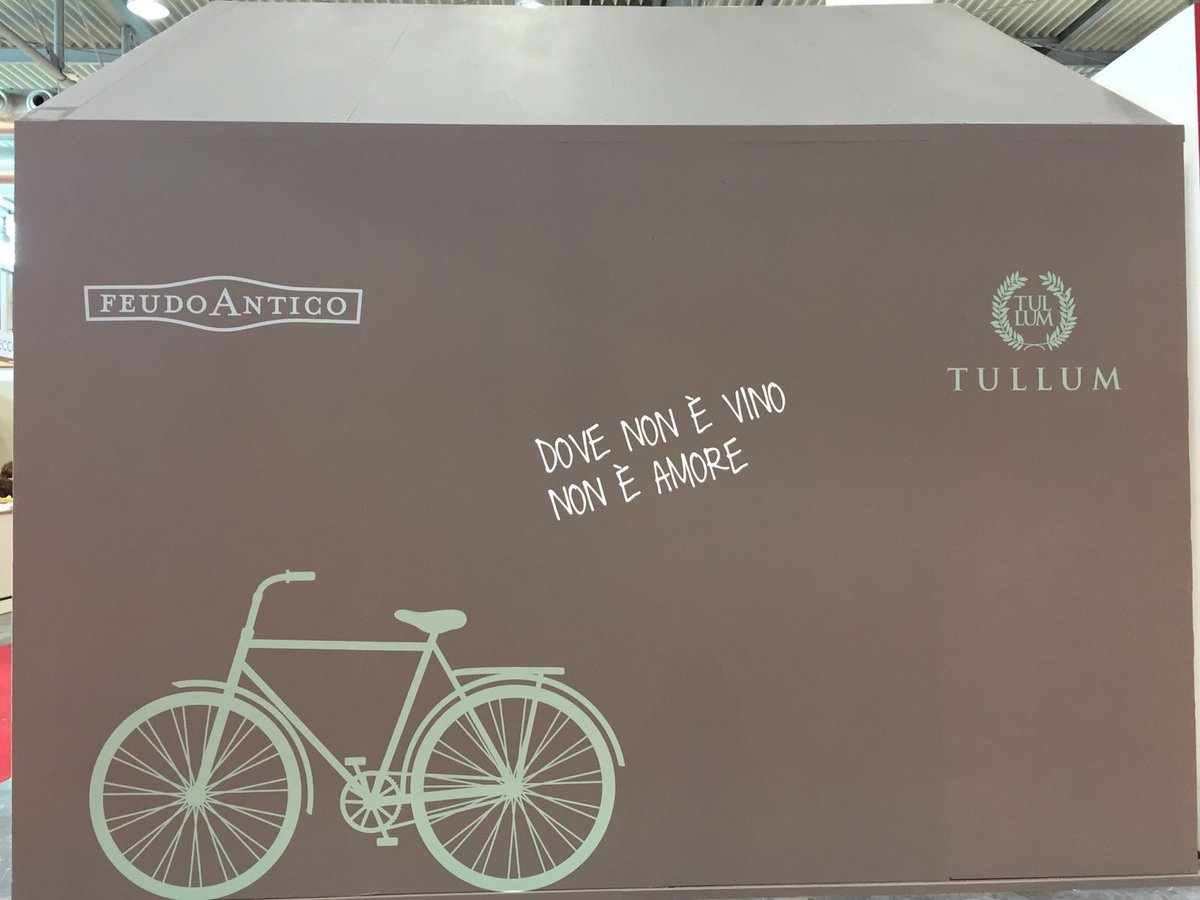 Feudoantico's tweet photo. #Vinitaly2016 Vi aspettiamo alle 15,00 (pad. 8, stand H4) per la degustazione dei vini Dop Tullum! #wineabruzzo https://t.co/qEVsEkU1QX