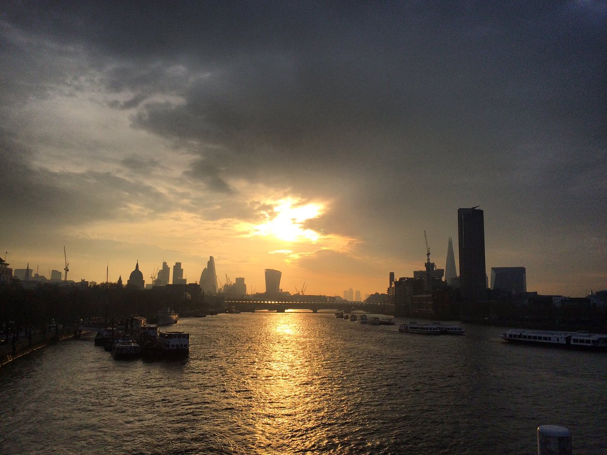 Let's start the week off well #mondaymotivation #LoveLondon #Londonviews