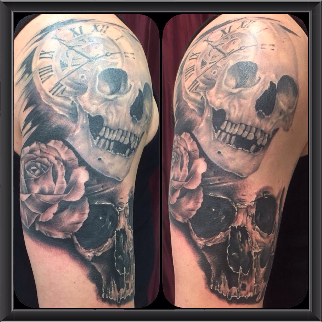 TattooJens's tweet photo. Skull-sleeve in progress #IcemanTattoo #IcemanTattooSinsheim #skulltattoo #inprogress https://t.co/ATtiIi0XUu