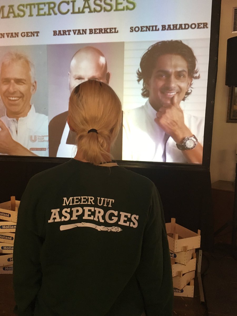 Meer uit asperges masterclass #meeruitasperges bonbon van asperges met hooiham hmmm