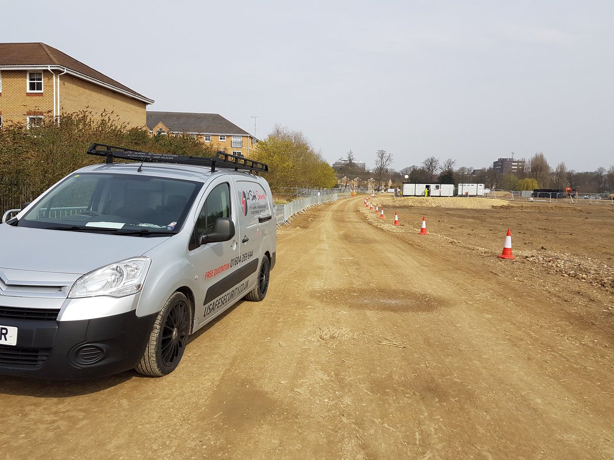 USafeSecurity55's tweet photo. site visit with #bowmer&kirkland to price up CCTV for there new 120 million site in Northampton https://t.co/8vK567ib7B