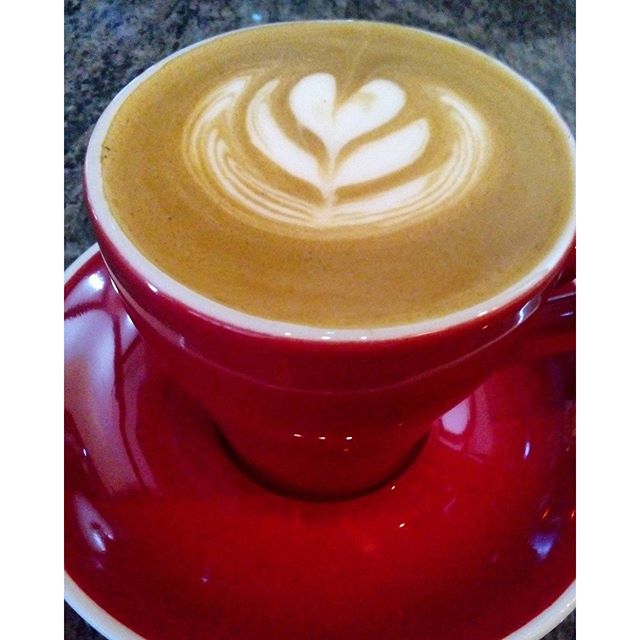 Rise 'n Brew tweet media