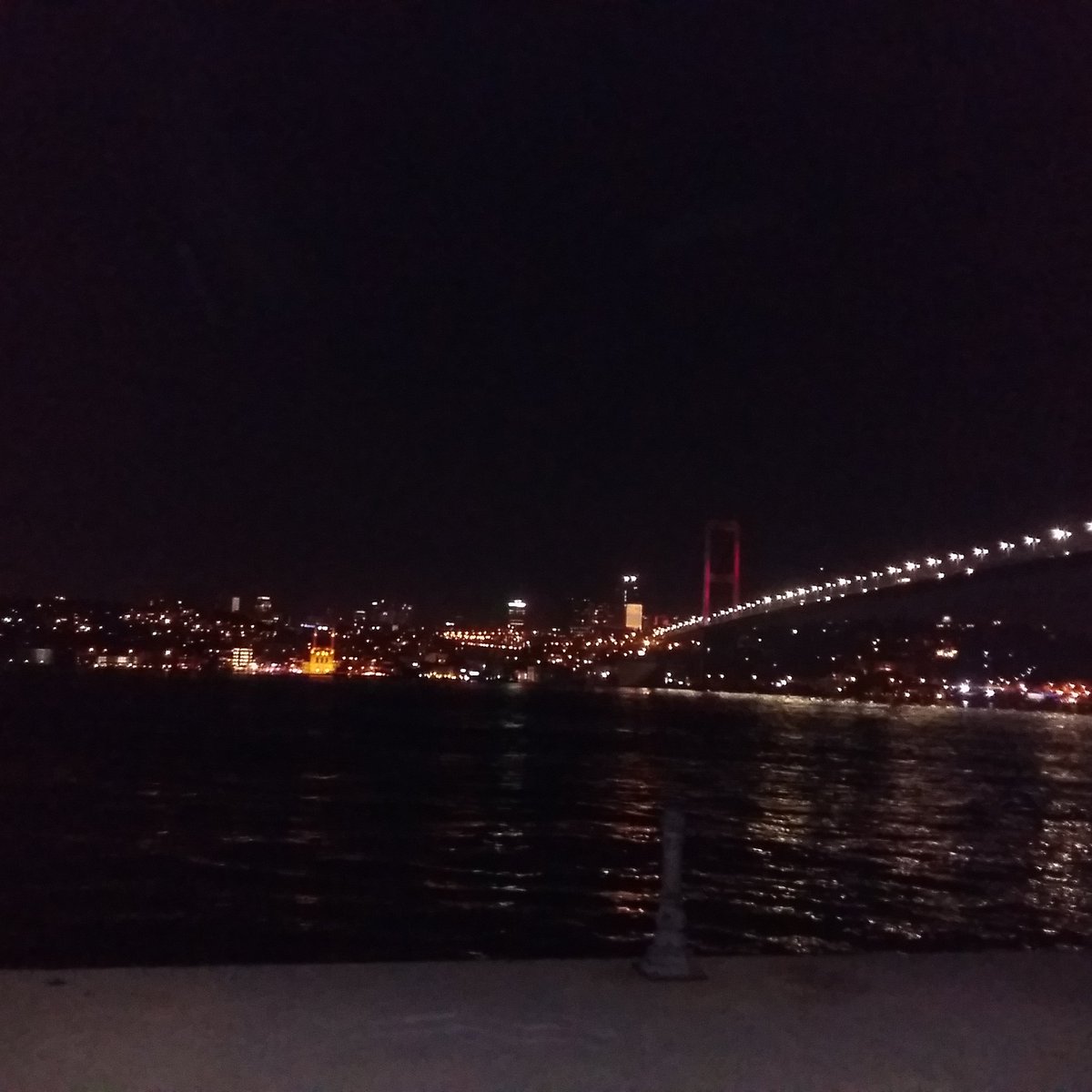 sariisBt's tweet photo. Bosphorus https://t.co/RAgMrHsZSh