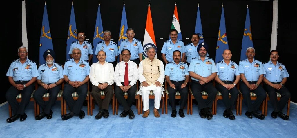 AshishSinghNews's tweet photo. IAF Commanders' 3 days long Conf to focus on Safety, Infrastructure &amp; Indigenization. @vayusena @indiandefense https://t.co/11QHysibHl