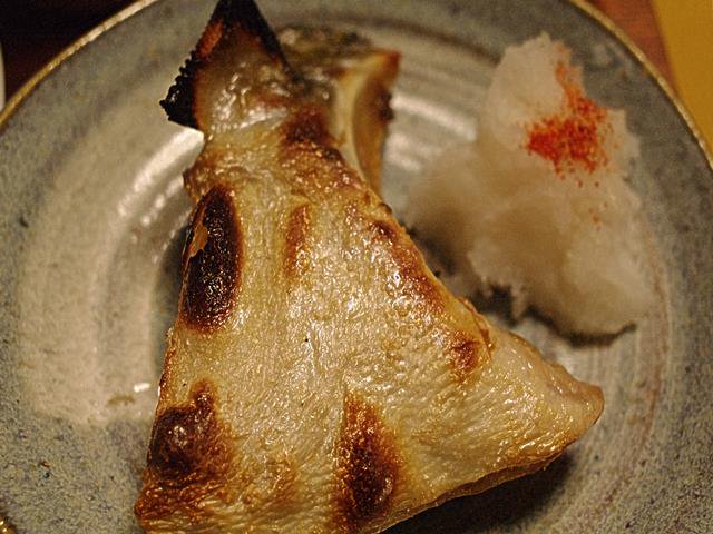 くえたらいいや 豆腐入りだし巻き卵 カンパチのアラの塩焼き 豆腐入りの焼き方を研究中w カンパチのアラはこれで１６２円 V T Co I1nnbhkqvk つまみ 出汁巻き 焼魚 おうちごはん T Co Aozit1me3r