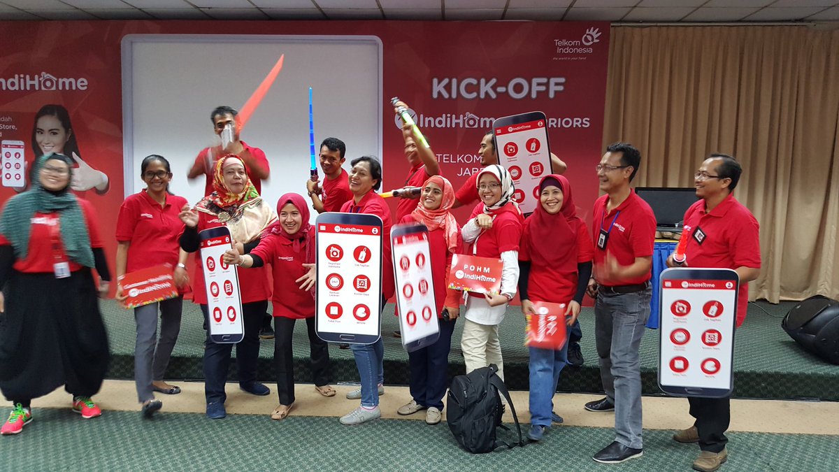 innegh's tweet photo. After campaign : utk pengawalan pemenuhan layanan yg lbh baik. #myindihometreg2 #livingthetelkomwaytreg2 #go2digital https://t.co/S2bDd0qCZH