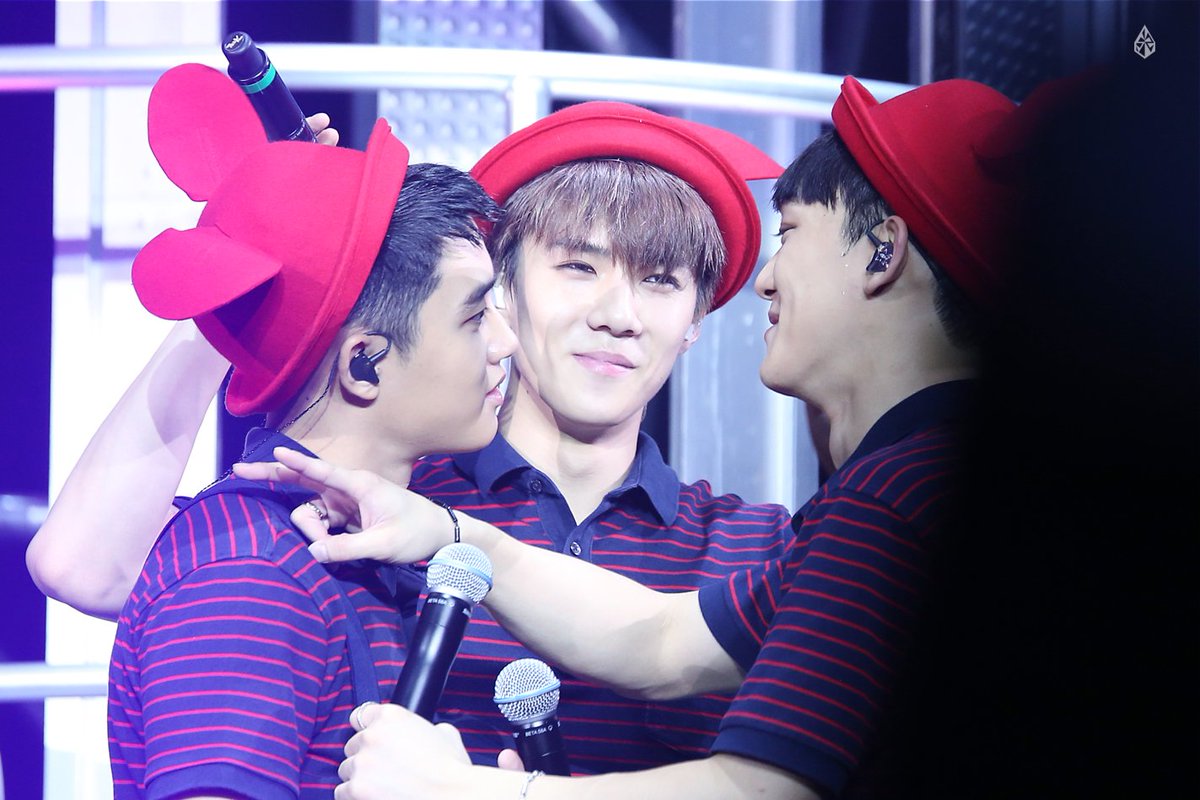 king_son_9192's tweet photo. #HappySehunDay 
세훈타임 히히❤️
https://t.co/n47l1Y2A5z
https://t.co/C7G4TrHTCN https://t.co/9LpzFRhBEV