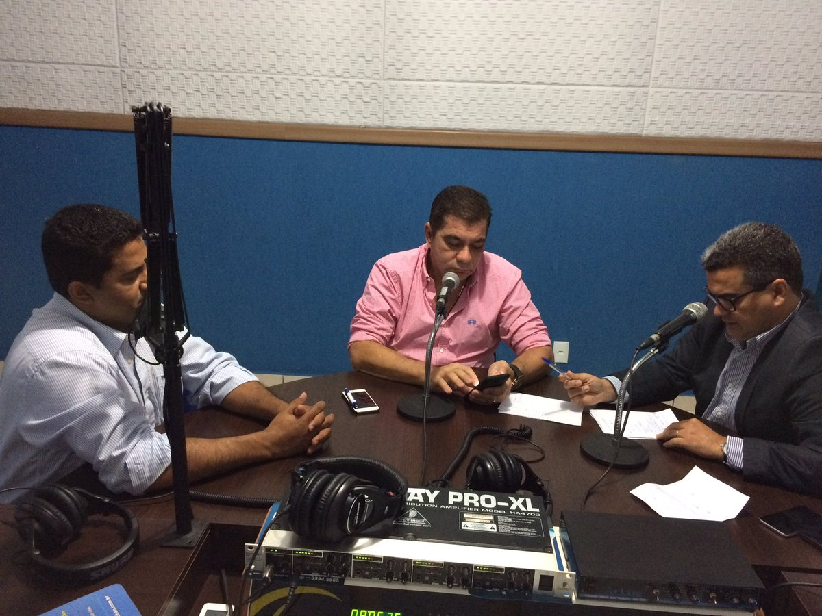 redeatalaiafm's tweet photo. #VoceemFoco com @AmasthaRompre e @cristiano_rod falando sobre o sucesso do #IronMan e demais eventos turísticos https://t.co/8Utjynglr4