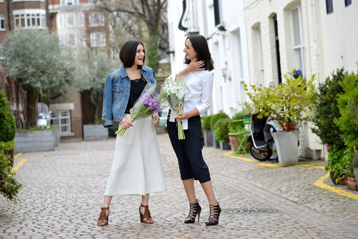 AnisaSojka's tweet photo. Friendship @PANDORA_UK | See more > https://t.co/0qSzkm3Xvd #PANDORA #HerESSENCE #streetstyle #fbloggers https://t.co/uFxmULbJHv
