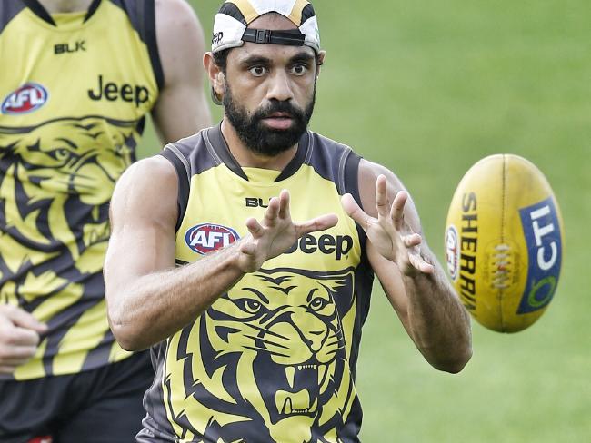 superfooty's tweet image. Chris Yarran's foot surgery to help him return a better player, says Richmond.
MORE: bit.ly/1oQhT4C