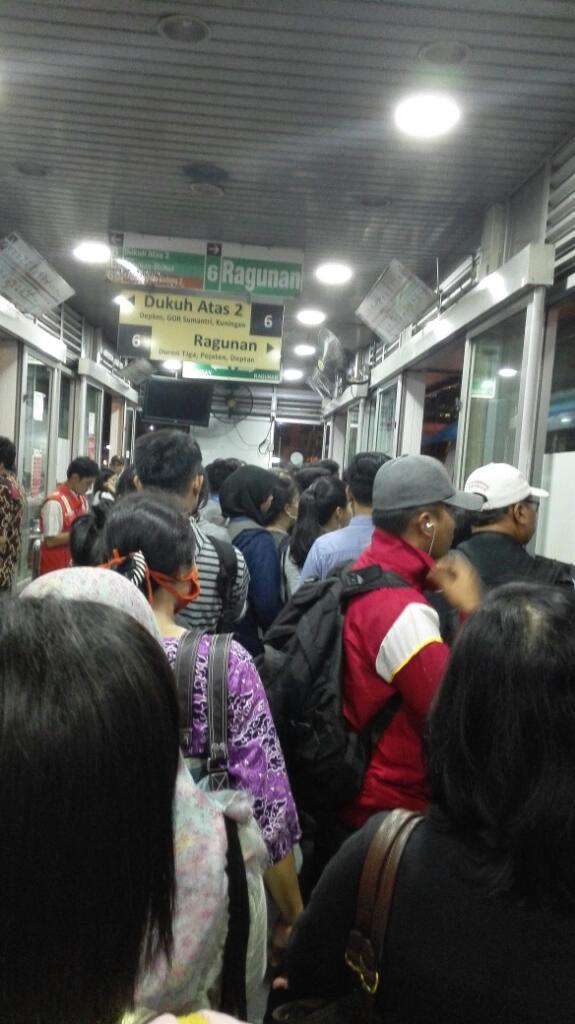 Nggak Ada perubahan nih <a href="/PT_TransJakarta/">Transportasi Jakarta</a>