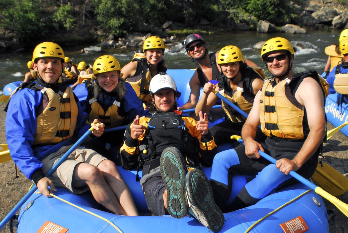 Free_Cubicle's tweet photo. Kim and I about to do some #rafting I wish they told me the water was freezing! https://t.co/Is5mSkNoYq
