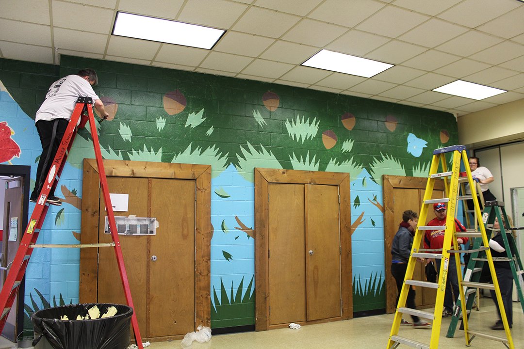 City_Lafayette's tweet image. .@OaklandAcorns @ISTAmembers #O2T2016 The passion behind the paint bit.ly/1ROsith #community