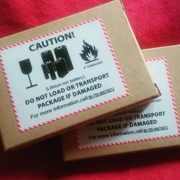 LauraPoni's tweet photo. Highly flammable
#wearable https://t.co/fnXI5MhId4