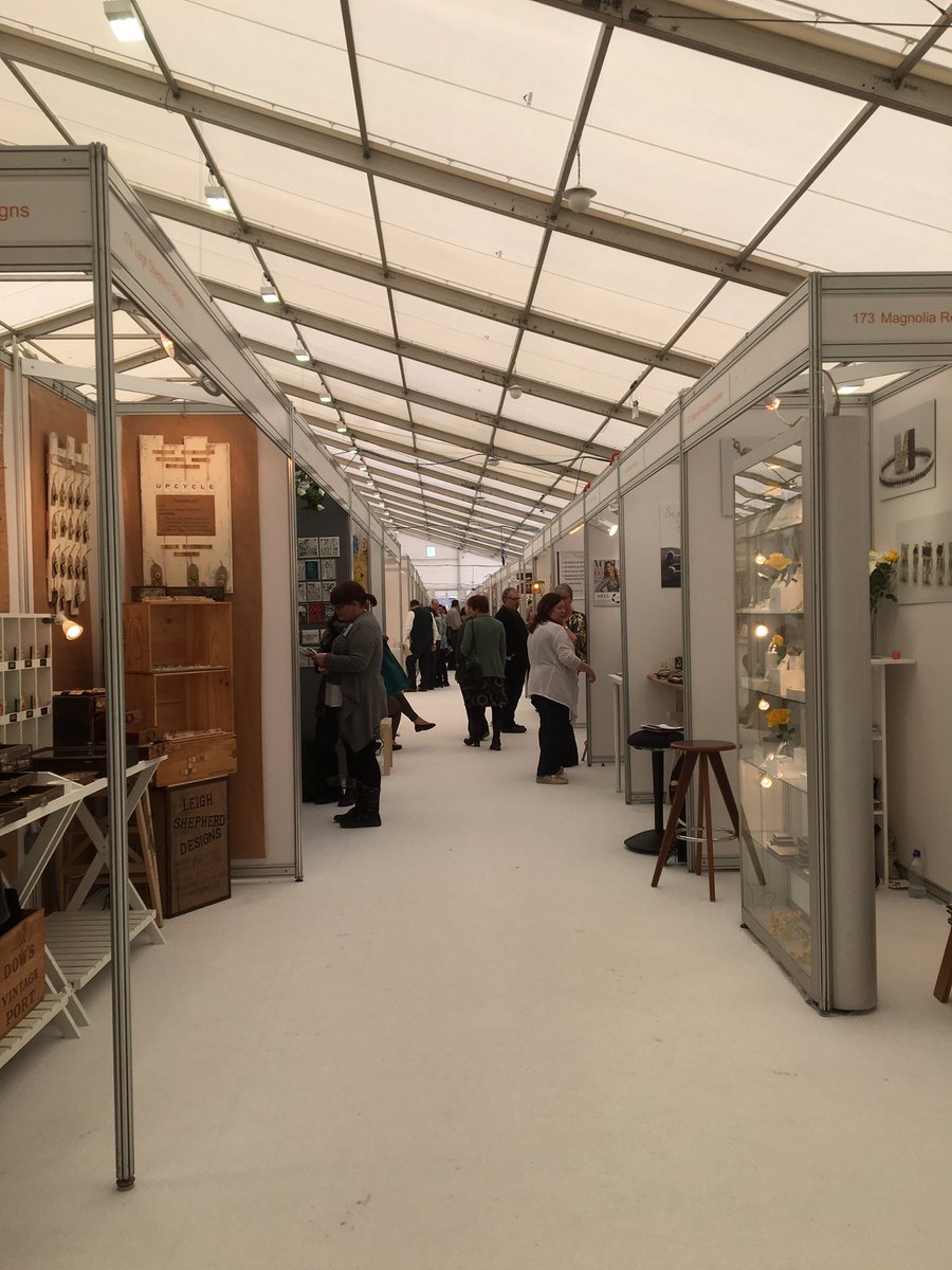 sarwest2's tweet image. Helping @SeaBreezeDesign at the #bctf2016