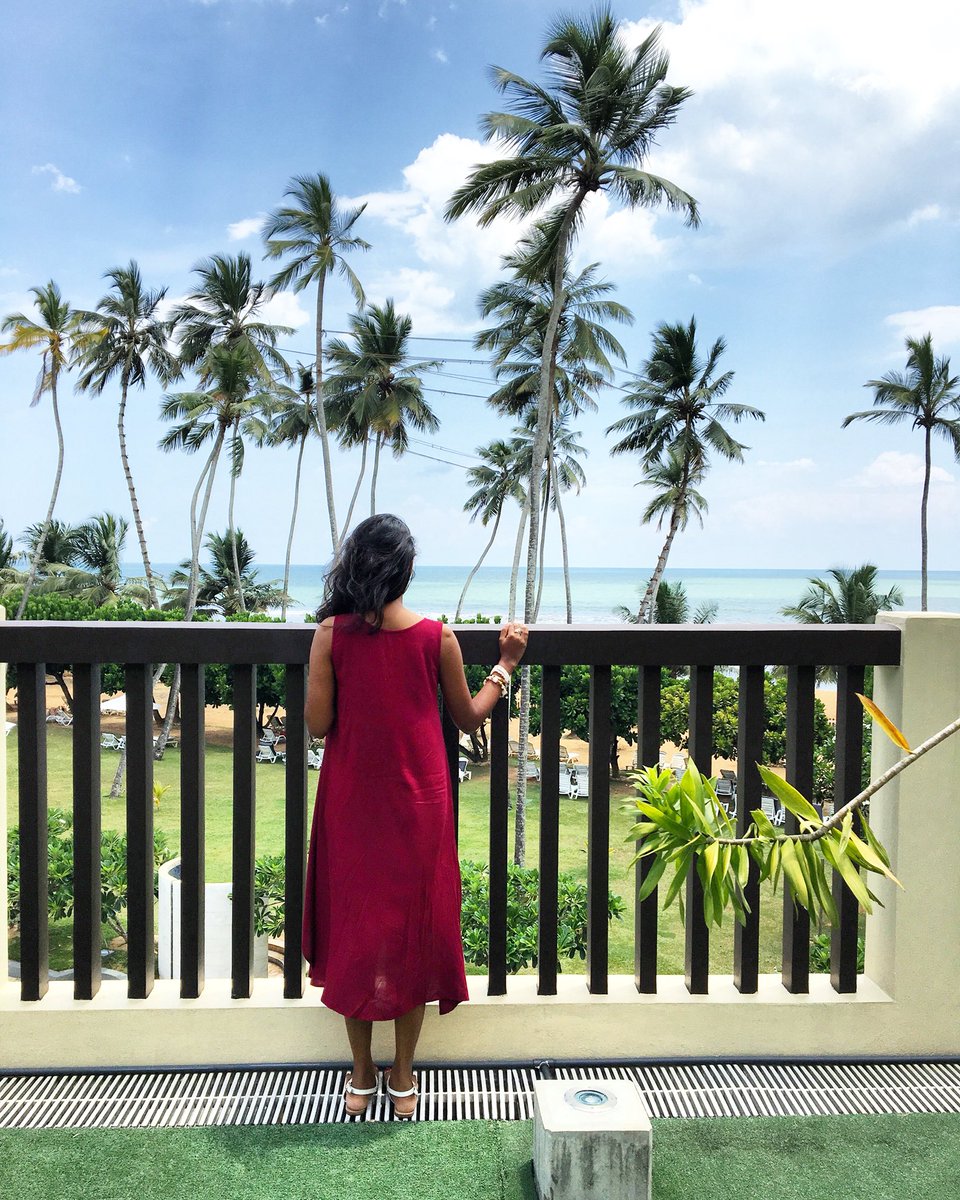 LELKStore's tweet photo. In love with this breathtaking view.. ❤️ #turyaakalutara https://t.co/w6wis5fzzK