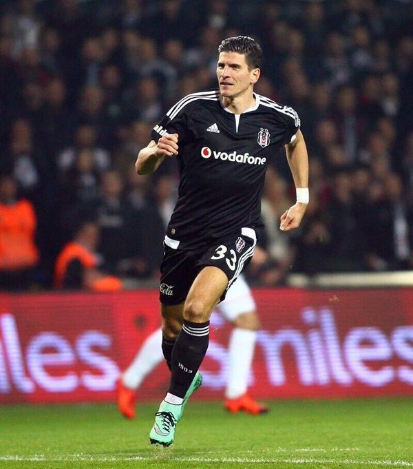 Vodafone Arena'da ilk golün adı MARIO GOMEZ😍