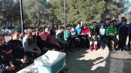 Totana_O's tweet photo. Realizado el segundo entrenamiento de la preselección murciana de #orientación para el #CEEO2016 en #LasAlquerías https://t.co/Vwk1bVOwmj