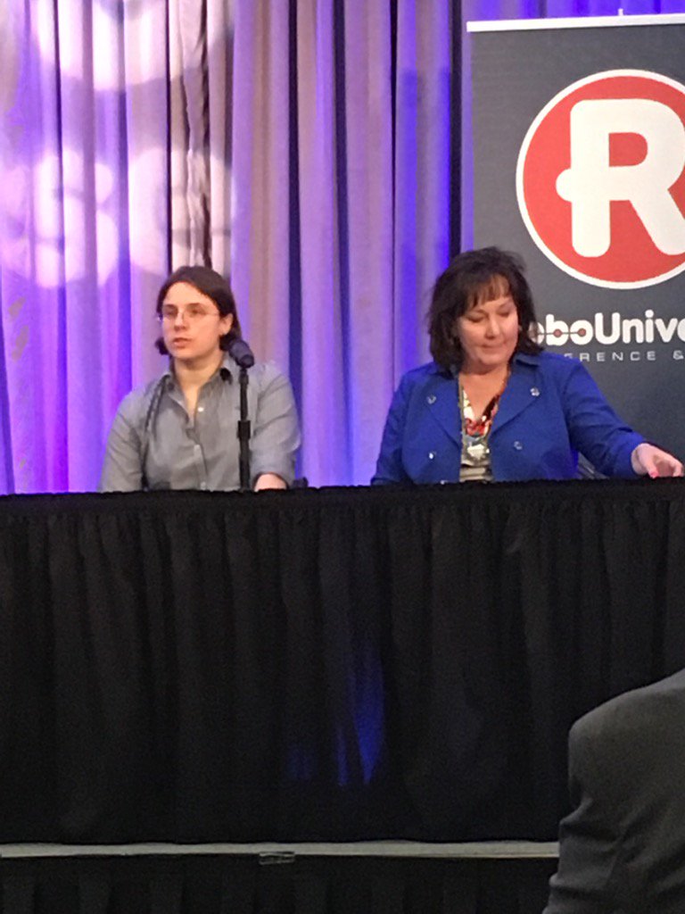FetchRobotics's tweet image. Panel underway @RoboUniverse with @meloneewise #RoboUniverse