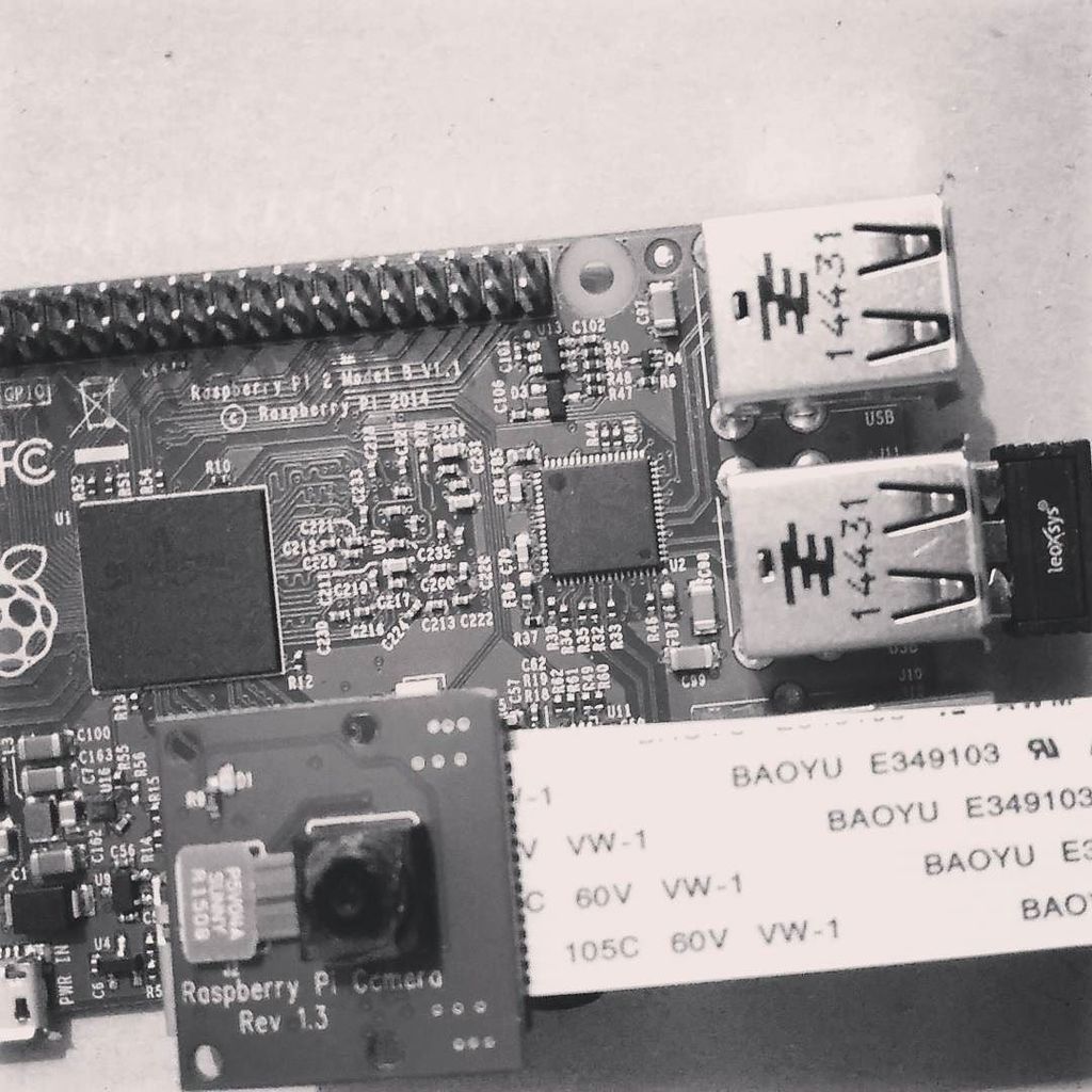 Insta_RaspPi's tweet image. ift.tt/1qjwvKF - #Raspberrypi #raspberrypicamera by namit_1089 @ ift.tt/1qjwuqf